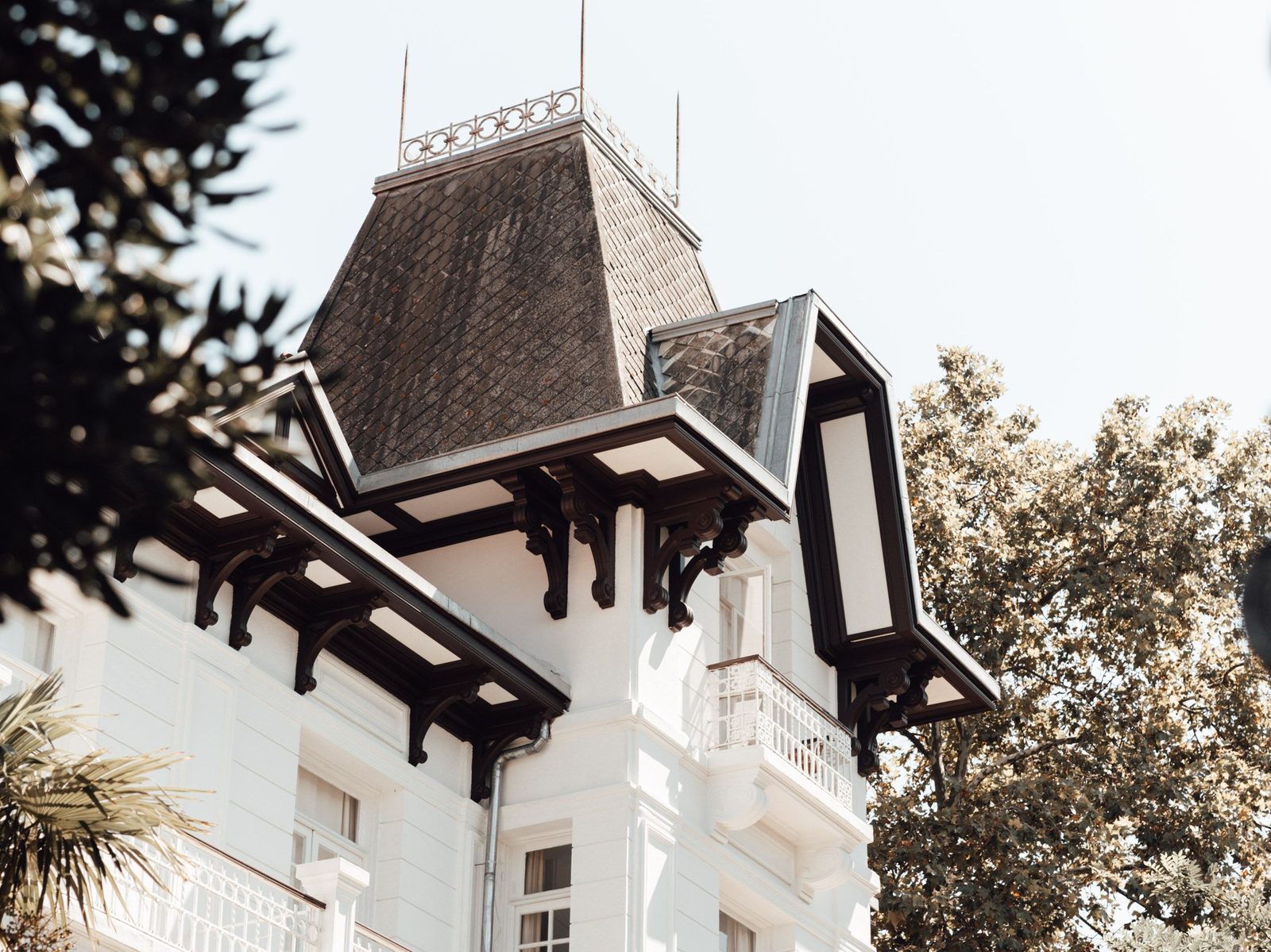 Villa de caractère — un expert HDB Patrimoine étudie votre projet